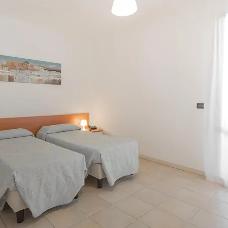 Stylish Le Fontane Num2508 Apartment